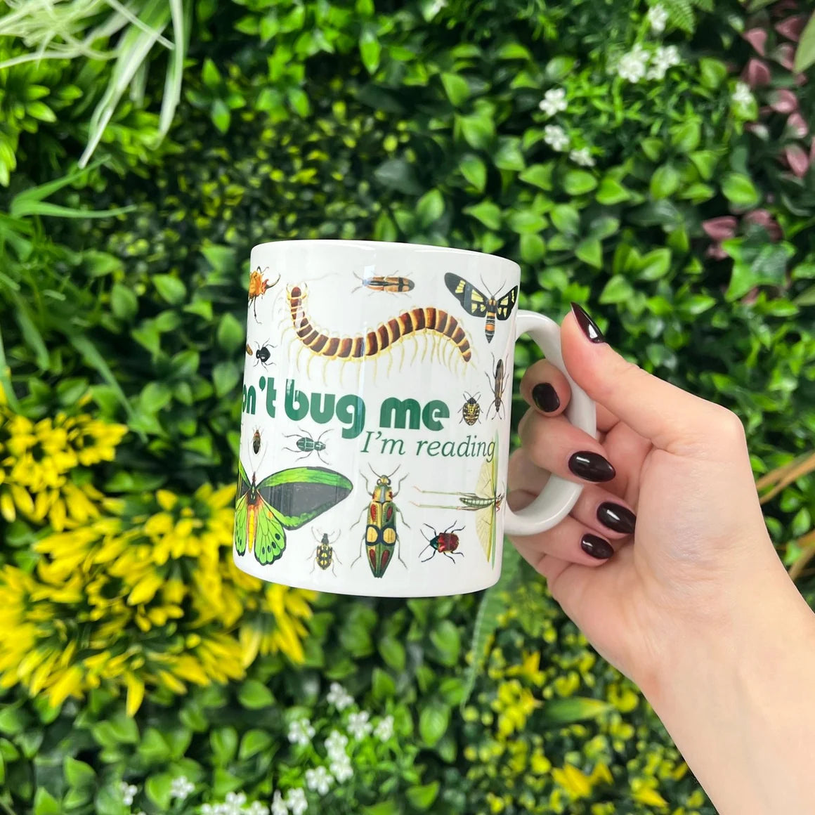 Fly Paper Products - Mug Don't Bug Me I'm Reading