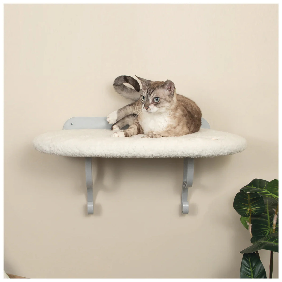 K & H Pet Products - Universal Wall Mount Cat Shelf