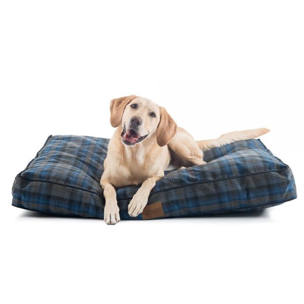 Carolina Pet Company - Pendleton Crescent Lake Plaid Pet Napper Dog Bed