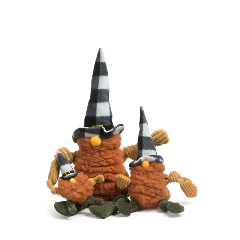 Harvest Gnome Knottie With Black & White Plaid Hat