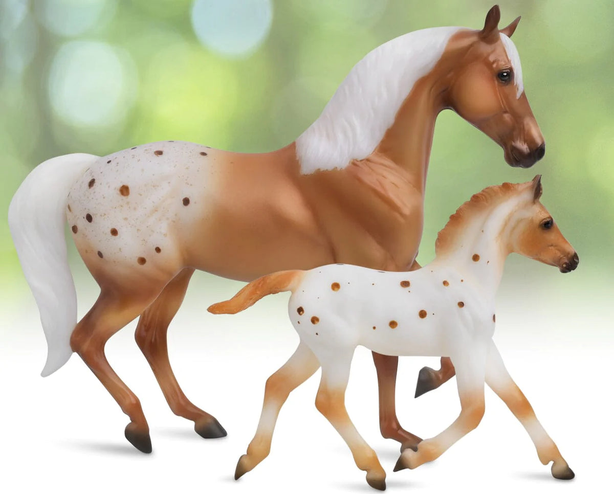 Breyer - Effortless Grace Horse Foal Set