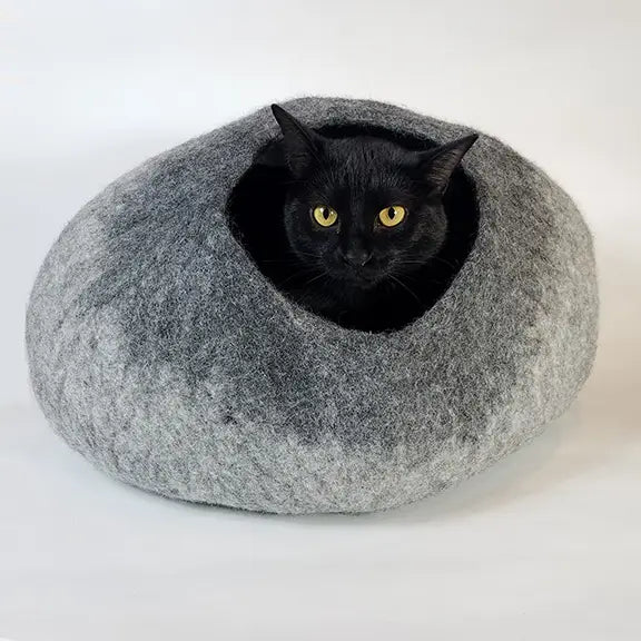 Walking Pet- Cat Cave Wool Light Gray & Dark Gray