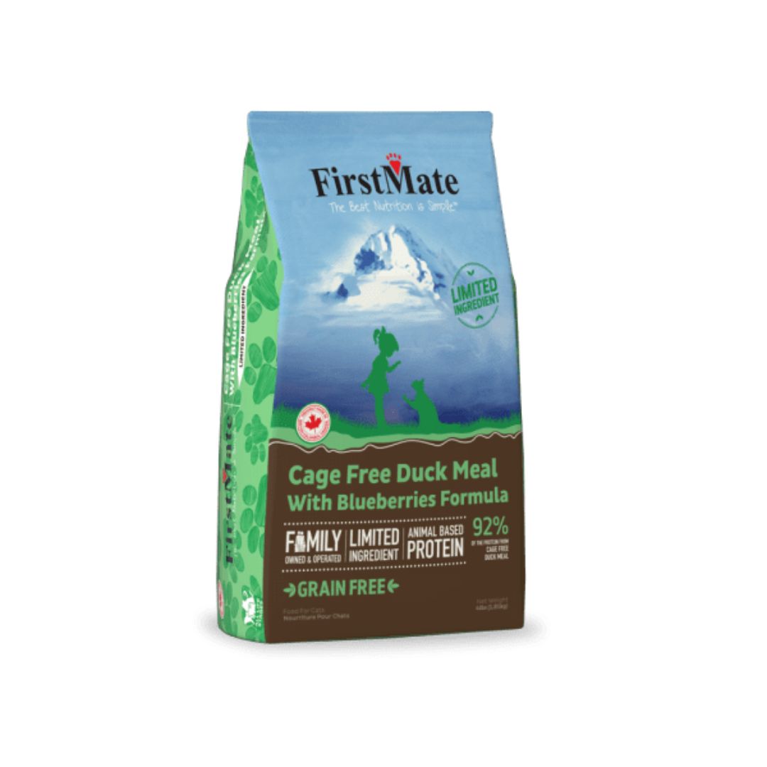 First Mate - Cage Free Duck Meal & Blueberries Formula for Cats