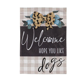 Evergreen Enterprises - Flag Dogs & Checks