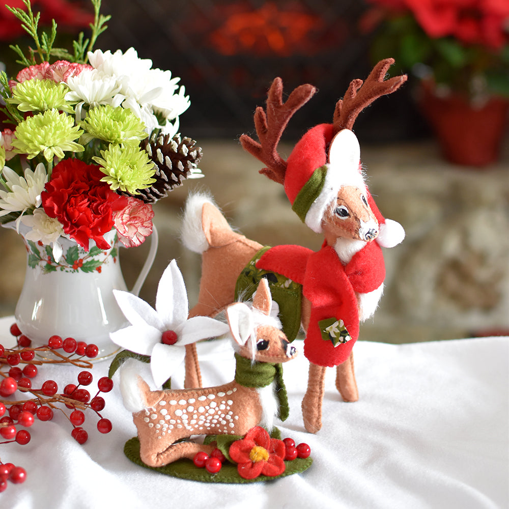 Annalee Dolls - Fawn Winter Blooms