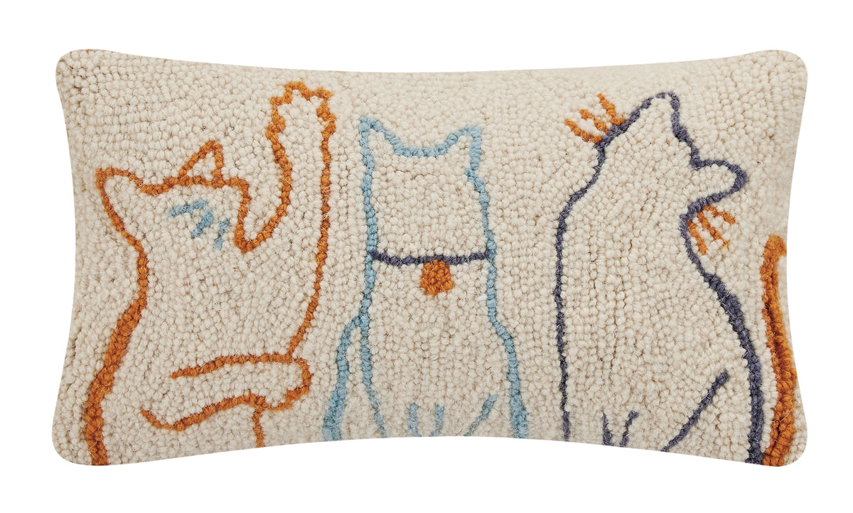 Peking Handicraft - Cat Hook Pillow