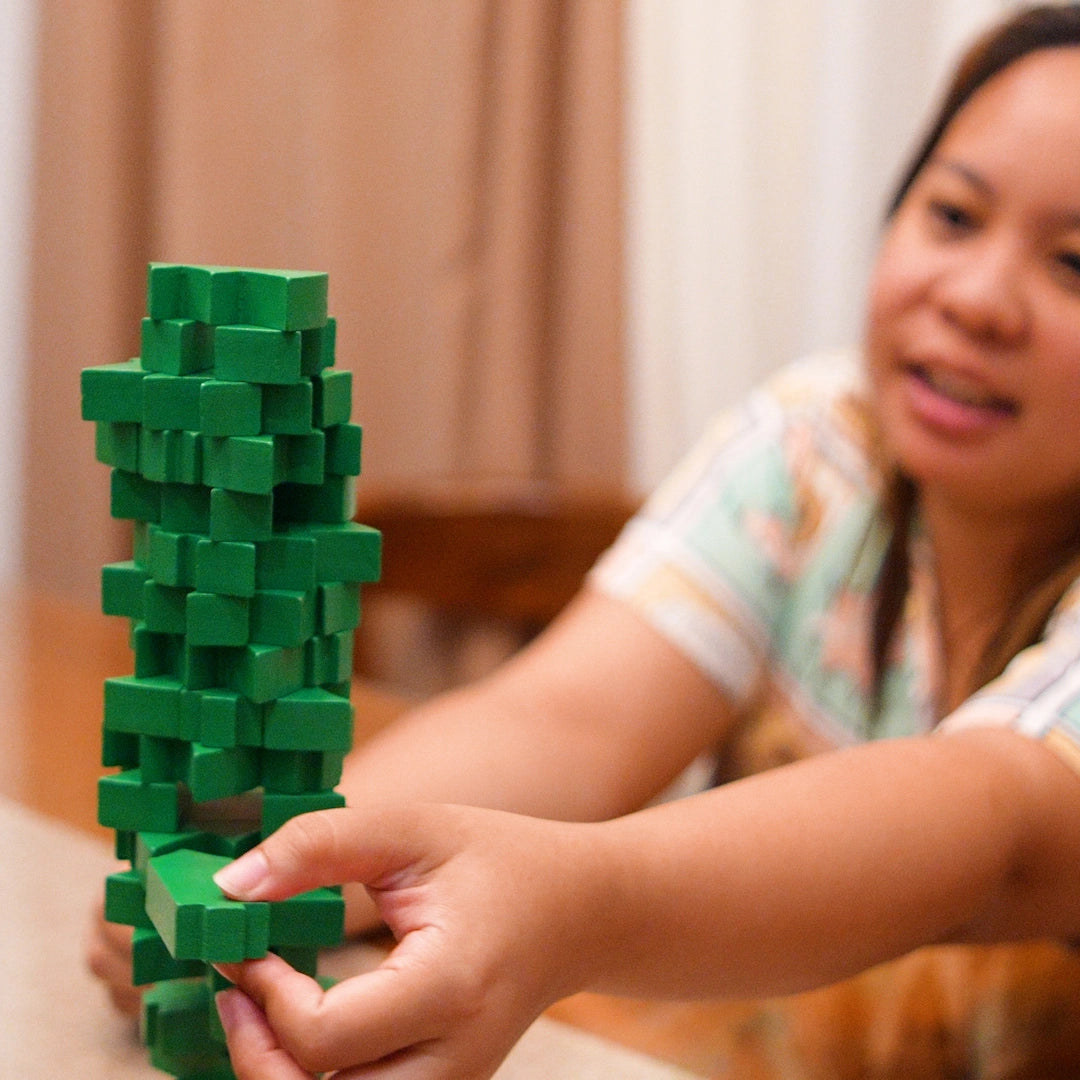 Stacking Game Santa's Stack Up