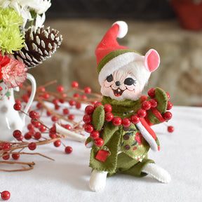 Annalee - Boy Mouse Winter Blooms