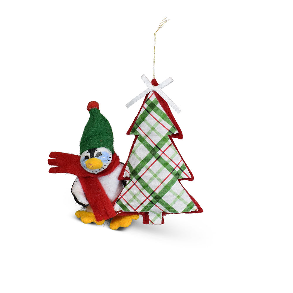 Annalee Dolls - Penguin Wrapped With Love