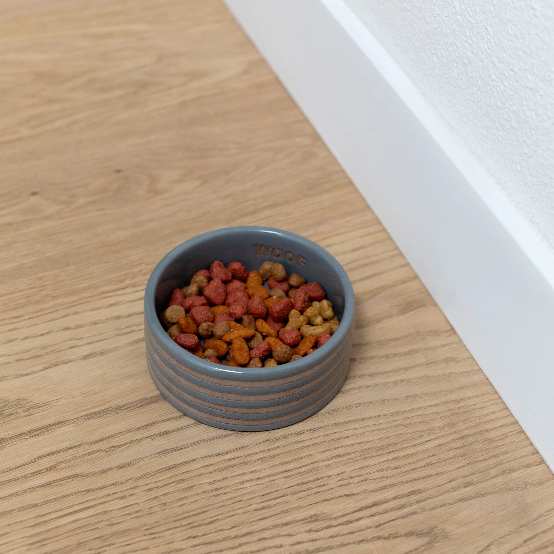 Petshop By Fringe Studio - Pet Bowl Stripe Charcoal Small