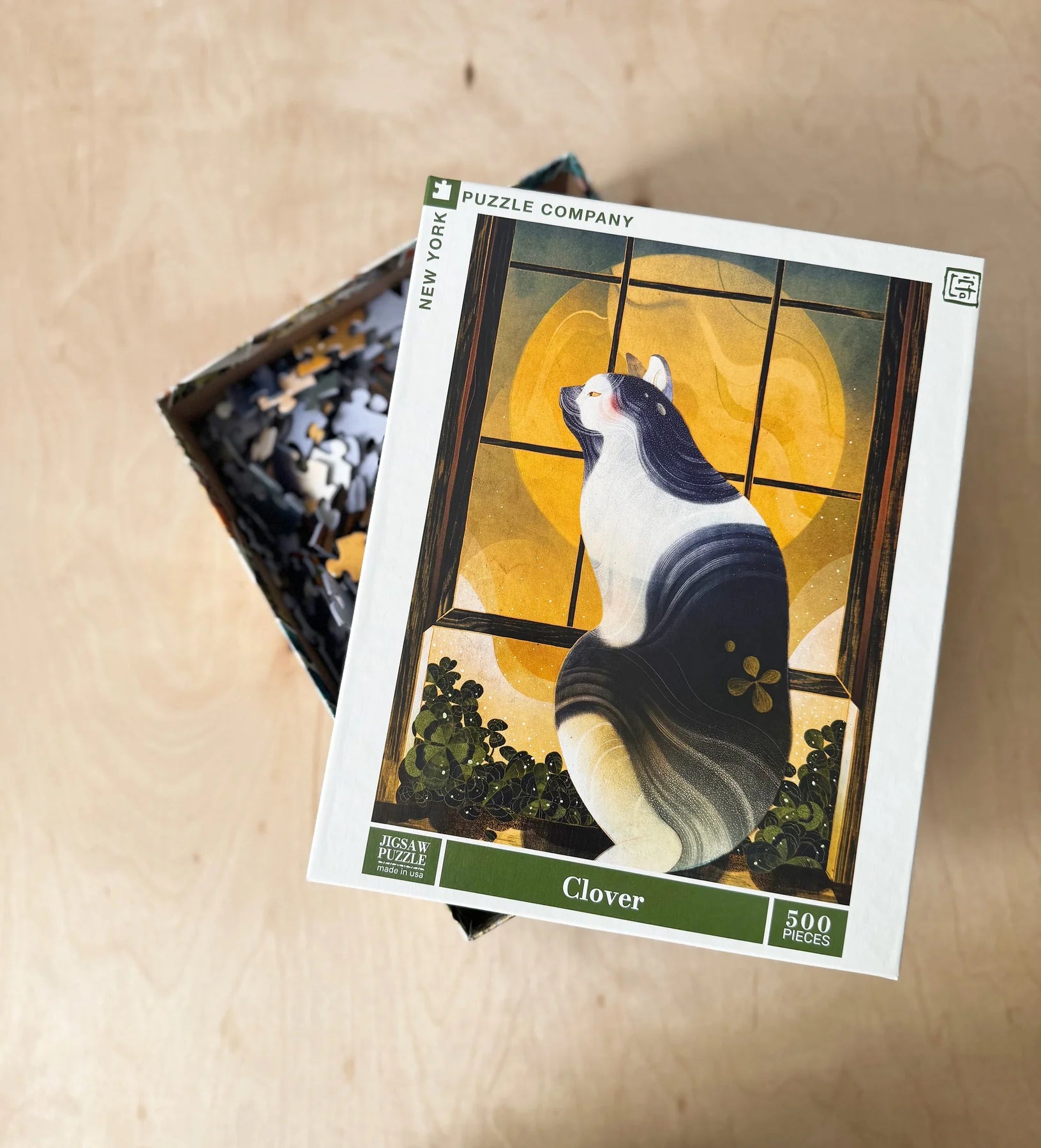 New York Puzzle Co. - Clover