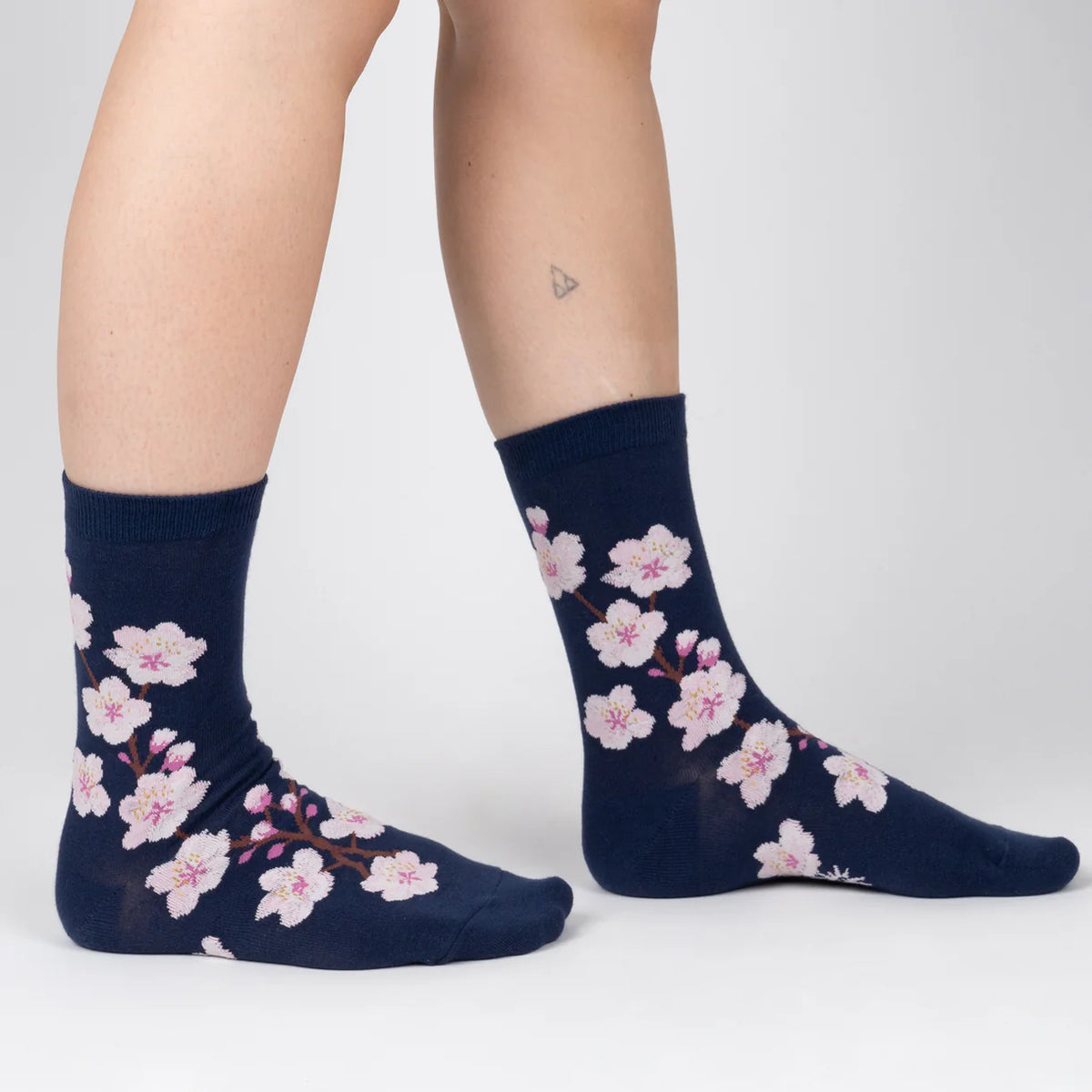 Sock It To Me - Women's Crew Sock: Cherry Blossoms