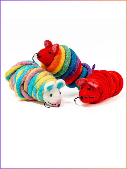 Cat in the Box - Wool Mouse Cat Toy 6 Foot Tail