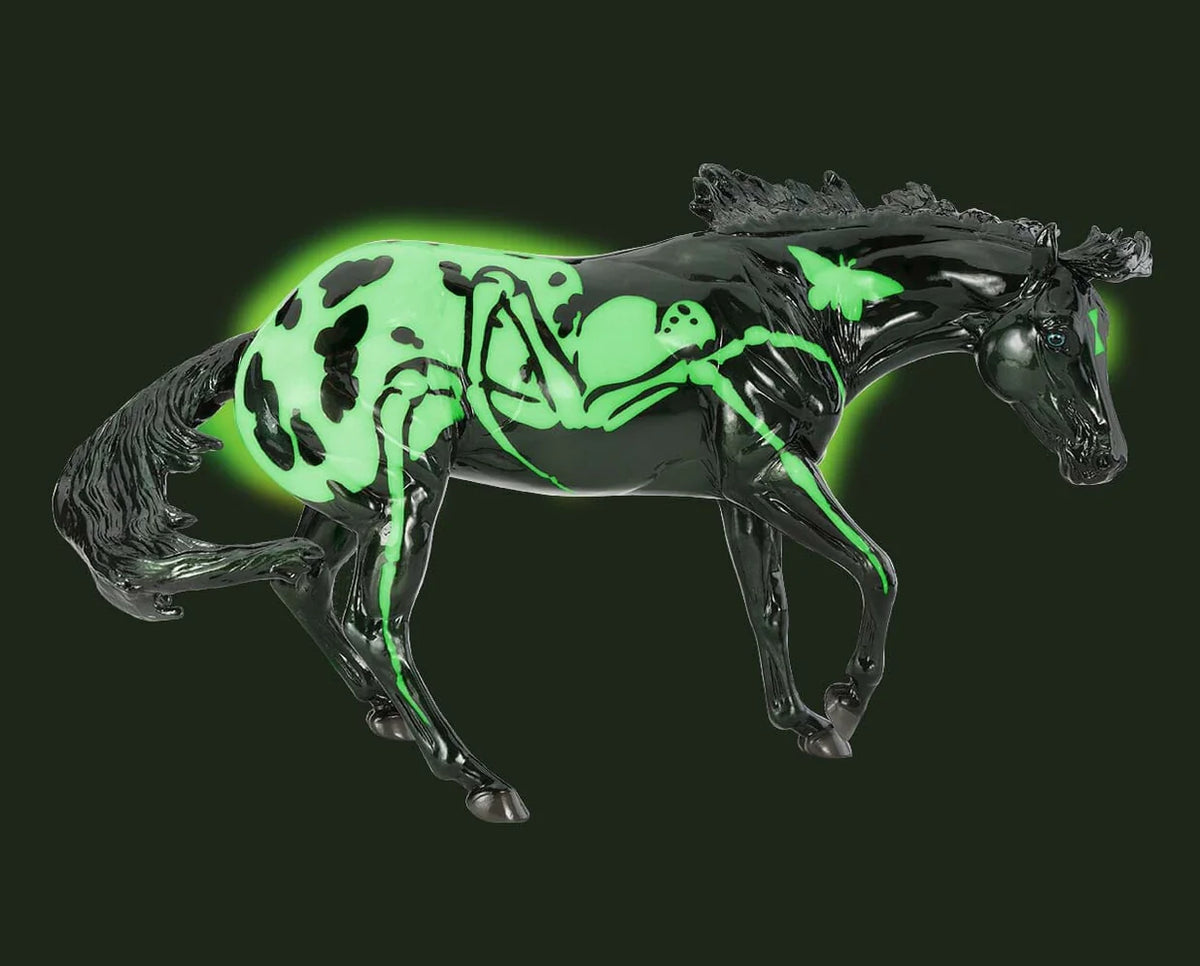 Breyer - Halloween Horse 2025 Arachne