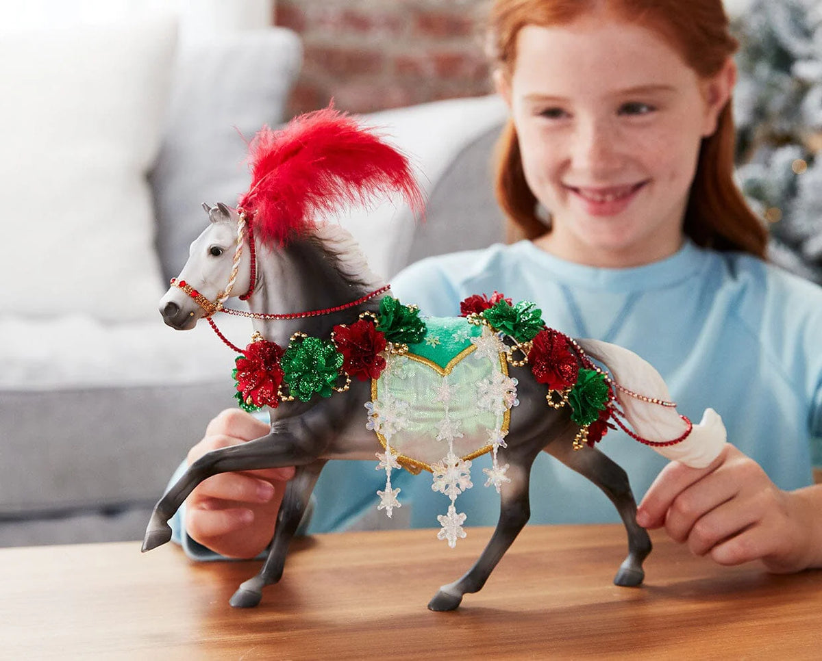 Breyer Holiday Horse 2025 Christmas in Bloom