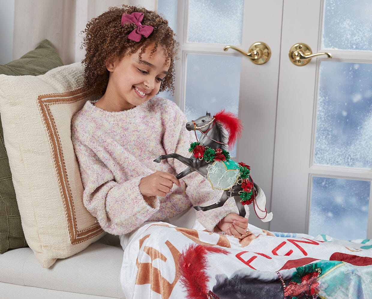 Breyer Holiday Horse 2025 Christmas in Bloom