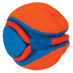 Rope Fetch Ball With Bungee	Handle Stored On Sides