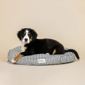 Petshop by Fringe Studio - Pet Bed Yarn Dye Stripe Round