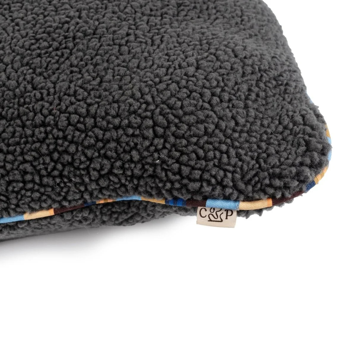 Carolina Pet Company - Sherpa Pillow Bed With Orthopedic Foam