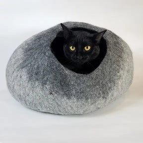 Cat Cave Wool Light Gray & Dark Gray