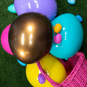 Holiball Inflatable Egg 18"