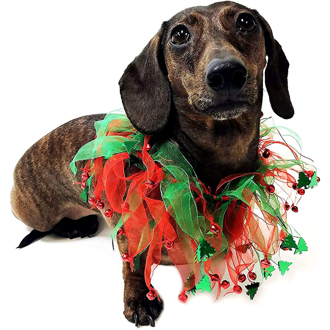 Midlee Jingle Bells and Christmas Trees Wreath Dog Collar